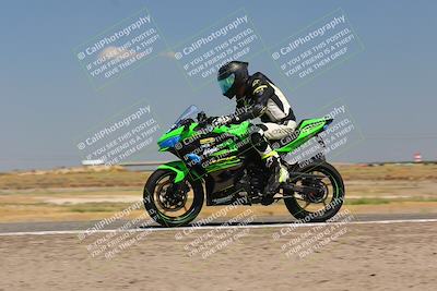media/Sep-04-2023-Lets Ride (Mon) [[34443f911e]]/B Group/1220pm (Wheelie Bump)/